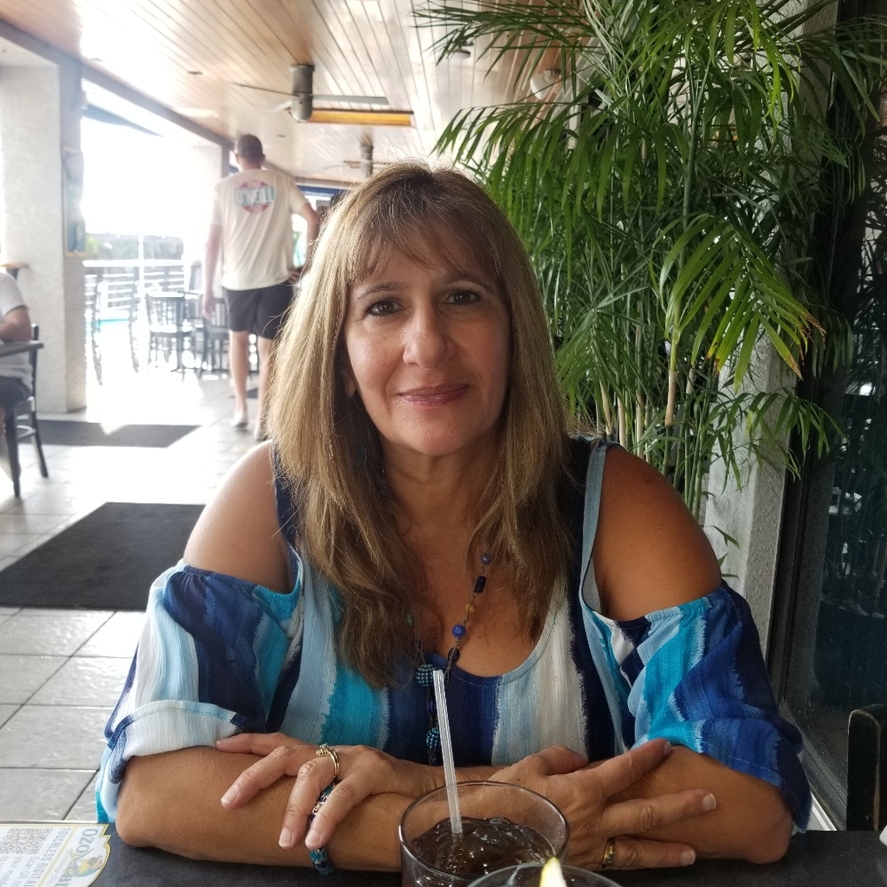 Meet your Posher, Lisa